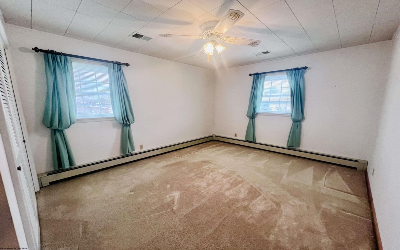 110 Southview Drive, Elkins, West Virginia 26241-001, 3 Bedrooms Bedrooms, 10 Rooms Rooms,3 BathroomsBathrooms,Single Family Detached,For Sale,Southview,10161922