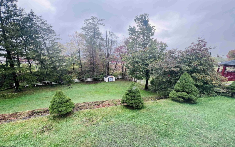 110 Southview Drive, Elkins, West Virginia 26241-001, 3 Bedrooms Bedrooms, 10 Rooms Rooms,3 BathroomsBathrooms,Single Family Detached,For Sale,Southview,10161922