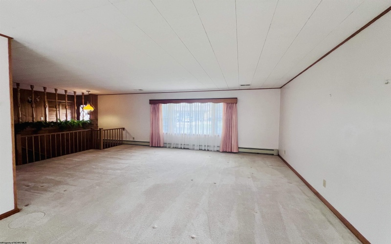 110 Southview Drive, Elkins, West Virginia 26241-001, 3 Bedrooms Bedrooms, 10 Rooms Rooms,3 BathroomsBathrooms,Single Family Detached,For Sale,Southview,10161922