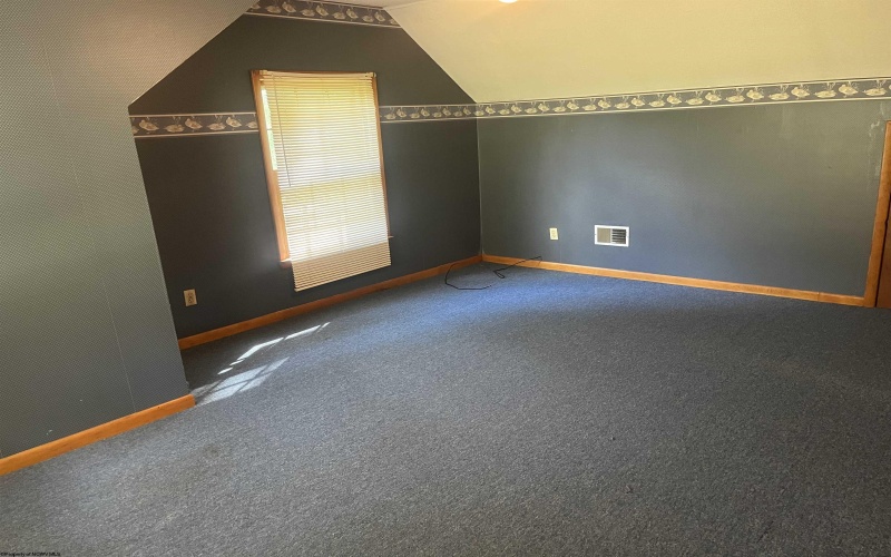 228 Right Freemans Creek Road, Weston, West Virginia 26452, 4 Bedrooms Bedrooms, 7 Rooms Rooms,2 BathroomsBathrooms,Single Family Detached,For Sale,Right Freemans Creek,10161927