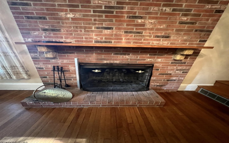 310 Spring Avenue, Clarksburg, West Virginia 26301, 6 Bedrooms Bedrooms, 13 Rooms Rooms,3 BathroomsBathrooms,Single Family Detached,For Sale,Spring,10161935 310 Spring Avenue, Clarksburg, West Virginia 26301, 6 Bedrooms Bedrooms, 13 Rooms Rooms,3 BathroomsBathrooms,Single Family Detached,For Sale,Spring,10161935