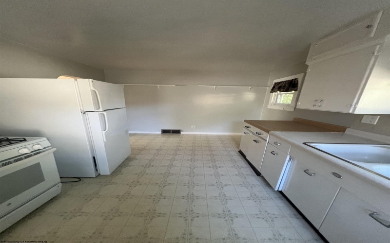 310 Spring Avenue, Clarksburg, West Virginia 26301, 6 Bedrooms Bedrooms, 13 Rooms Rooms,3 BathroomsBathrooms,Single Family Detached,For Sale,Spring,10161935 310 Spring Avenue, Clarksburg, West Virginia 26301, 6 Bedrooms Bedrooms, 13 Rooms Rooms,3 BathroomsBathrooms,Single Family Detached,For Sale,Spring,10161935