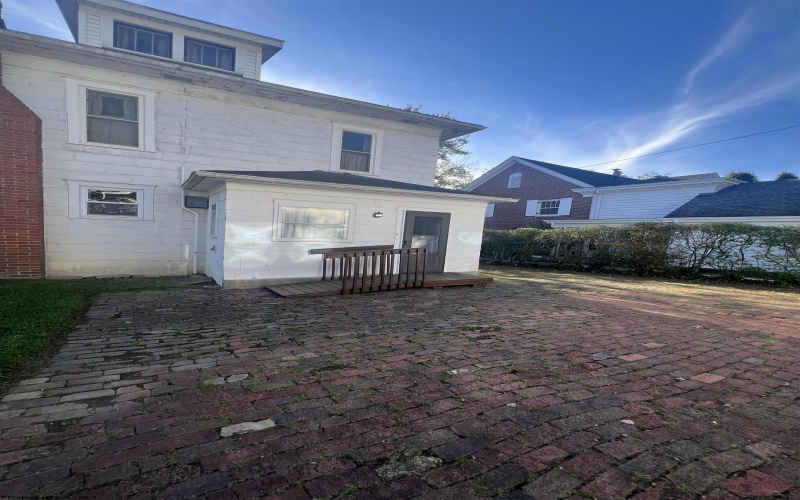 310 Spring Avenue, Clarksburg, West Virginia 26301, 6 Bedrooms Bedrooms, 13 Rooms Rooms,3 BathroomsBathrooms,Single Family Detached,For Sale,Spring,10161935 310 Spring Avenue, Clarksburg, West Virginia 26301, 6 Bedrooms Bedrooms, 13 Rooms Rooms,3 BathroomsBathrooms,Single Family Detached,For Sale,Spring,10161935