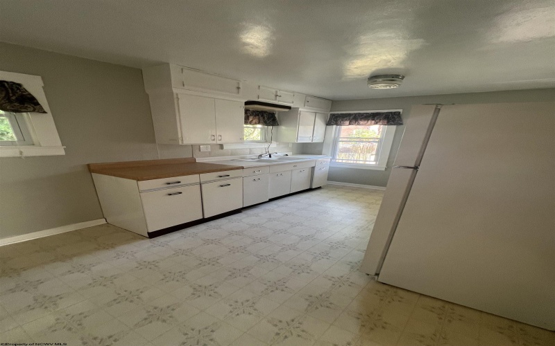 310 Spring Avenue, Clarksburg, West Virginia 26301, 6 Bedrooms Bedrooms, 13 Rooms Rooms,3 BathroomsBathrooms,Single Family Detached,For Sale,Spring,10161935 310 Spring Avenue, Clarksburg, West Virginia 26301, 6 Bedrooms Bedrooms, 13 Rooms Rooms,3 BathroomsBathrooms,Single Family Detached,For Sale,Spring,10161935