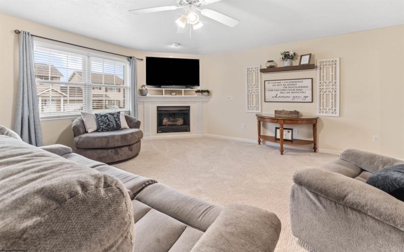 129 Donna Avenue, Morgantown, West Virginia 26505, 3 Bedrooms Bedrooms, 6 Rooms Rooms,2 BathroomsBathrooms,Single Family Attached,For Sale,Donna,10161936 129 Donna Avenue, Morgantown, West Virginia 26505, 3 Bedrooms Bedrooms, 6 Rooms Rooms,2 BathroomsBathrooms,Single Family Attached,For Sale,Donna,10161936