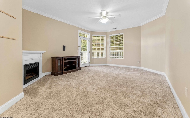 1612 Suncrest Village, Morgantown, West Virginia 26505, 2 Bedrooms Bedrooms, 4 Rooms Rooms,2 BathroomsBathrooms,Single Family Attached,For Sale,Suncrest,10161943 1612 Suncrest Village, Morgantown, West Virginia 26505, 2 Bedrooms Bedrooms, 4 Rooms Rooms,2 BathroomsBathrooms,Single Family Attached,For Sale,Suncrest,10161943