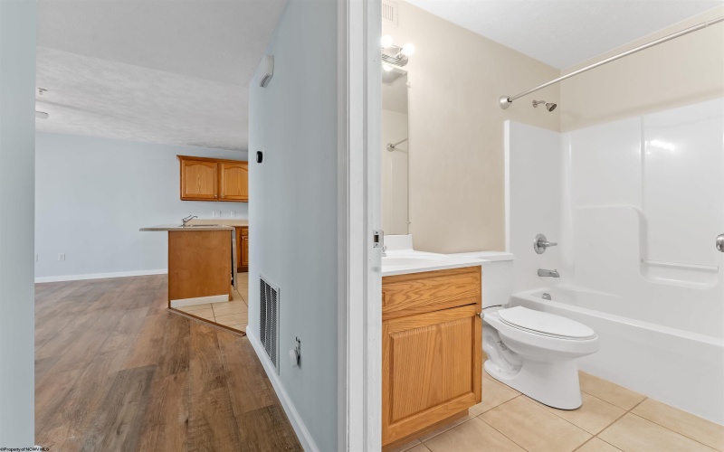 521 Leah Drive, Morgantown, West Virginia 26508, 2 Bedrooms Bedrooms, 4 Rooms Rooms,2 BathroomsBathrooms,Single Family Attached,For Sale,Leah,10161944 521 Leah Drive, Morgantown, West Virginia 26508, 2 Bedrooms Bedrooms, 4 Rooms Rooms,2 BathroomsBathrooms,Single Family Attached,For Sale,Leah,10161944