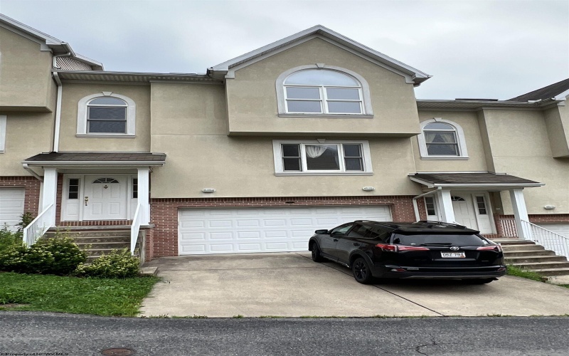 211 Palisades Drive, Morgantown, West Virginia 26508, 3 Bedrooms Bedrooms, 7 Rooms Rooms,3 BathroomsBathrooms,Residential Rentals,For Rent,Palisades,10161940