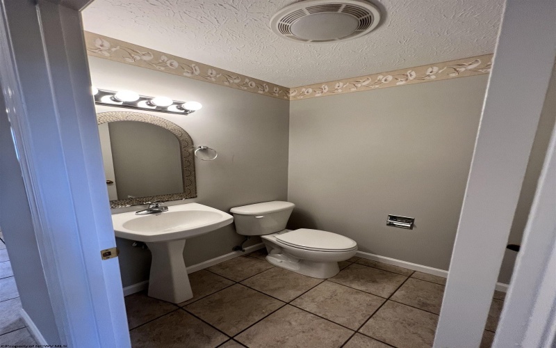211 Palisades Drive, Morgantown, West Virginia 26508, 3 Bedrooms Bedrooms, 7 Rooms Rooms,3 BathroomsBathrooms,Residential Rentals,For Rent,Palisades,10161940