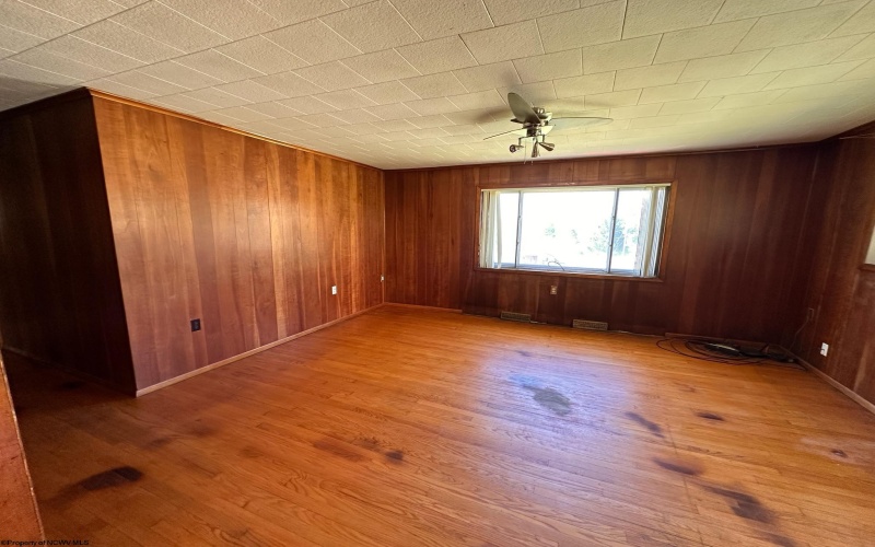 3785 Grafton Road, Morgantown, West Virginia 26508-359, 4 Bedrooms Bedrooms, 6 Rooms Rooms,2 BathroomsBathrooms,Single Family Detached,For Sale,Grafton,10161942 3785 Grafton Road, Morgantown, West Virginia 26508-359, 4 Bedrooms Bedrooms, 6 Rooms Rooms,2 BathroomsBathrooms,Single Family Detached,For Sale,Grafton,10161942