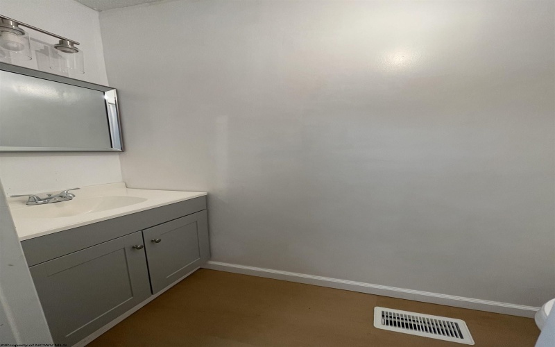 148 Jackson Avenue, Clarksburg, West Virginia 26301, 3 Bedrooms Bedrooms, 7 Rooms Rooms,1 BathroomBathrooms,Single Family Detached,For Sale,Jackson,10161946 148 Jackson Avenue, Clarksburg, West Virginia 26301, 3 Bedrooms Bedrooms, 7 Rooms Rooms,1 BathroomBathrooms,Single Family Detached,For Sale,Jackson,10161946