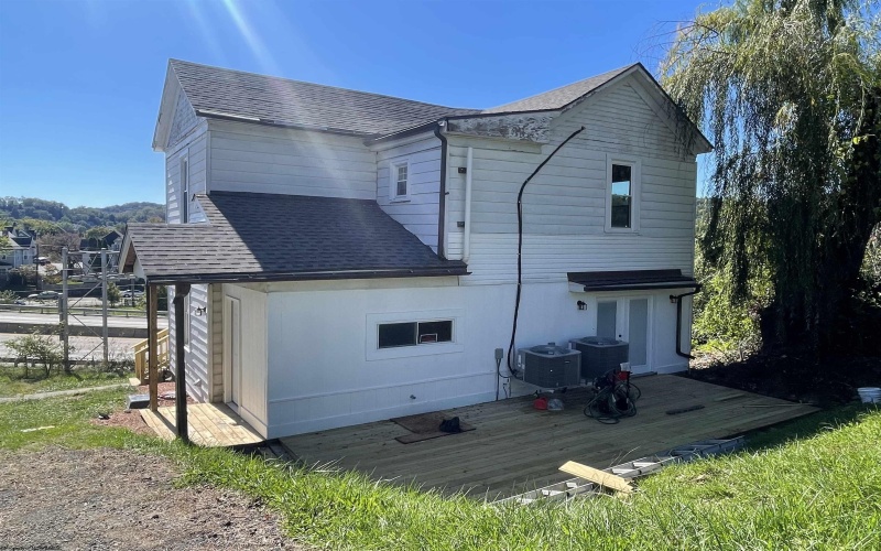 148 Jackson Avenue, Clarksburg, West Virginia 26301, 3 Bedrooms Bedrooms, 7 Rooms Rooms,1 BathroomBathrooms,Single Family Detached,For Sale,Jackson,10161946 148 Jackson Avenue, Clarksburg, West Virginia 26301, 3 Bedrooms Bedrooms, 7 Rooms Rooms,1 BathroomBathrooms,Single Family Detached,For Sale,Jackson,10161946