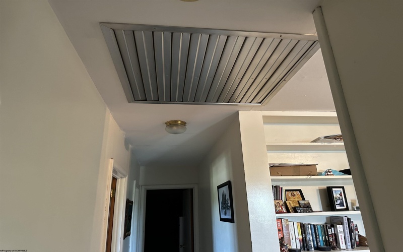 217 Burton Avenue, Nutter Fort, West Virginia 26301, 3 Bedrooms Bedrooms, 6 Rooms Rooms,1 BathroomBathrooms,Single Family Detached,For Sale,Burton,10161947