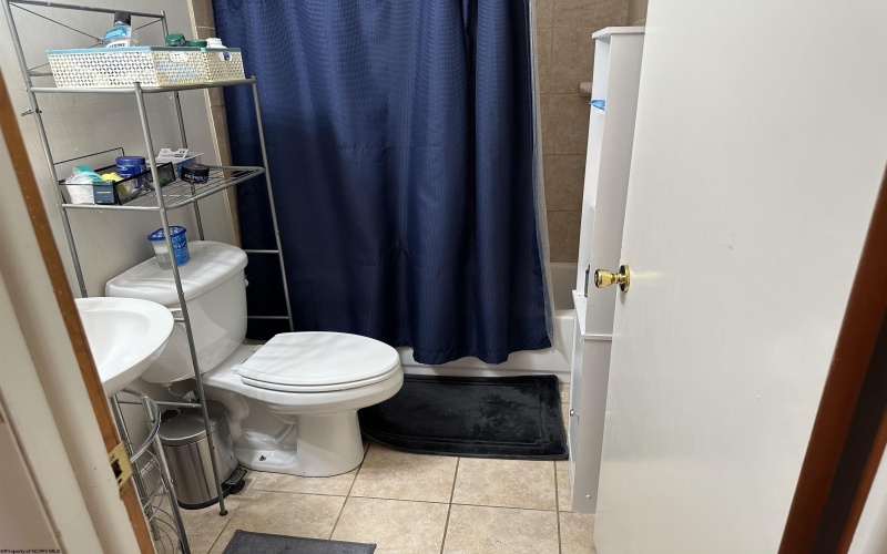 217 Burton Avenue, Nutter Fort, West Virginia 26301, 3 Bedrooms Bedrooms, 6 Rooms Rooms,1 BathroomBathrooms,Single Family Detached,For Sale,Burton,10161947