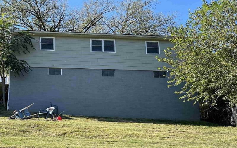 217 Burton Avenue, Nutter Fort, West Virginia 26301, 3 Bedrooms Bedrooms, 6 Rooms Rooms,1 BathroomBathrooms,Single Family Detached,For Sale,Burton,10161947