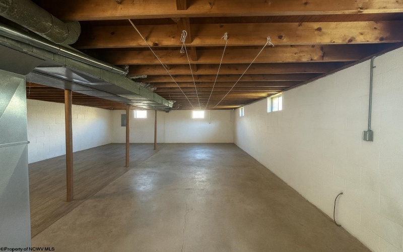 217 Burton Avenue, Nutter Fort, West Virginia 26301, 3 Bedrooms Bedrooms, 6 Rooms Rooms,1 BathroomBathrooms,Single Family Detached,For Sale,Burton,10161947