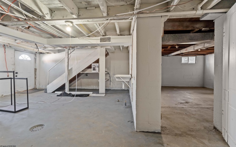 308 Wilson Street, Fairmont, West Virginia 26554, 3 Bedrooms Bedrooms, 5 Rooms Rooms,2 BathroomsBathrooms,Single Family Detached,For Sale,Wilson,10161949