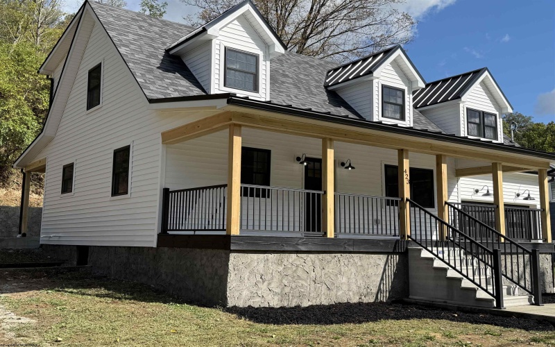 423 Mount Harmony Road, Fairmont, West Virginia 26554, 5 Bedrooms Bedrooms, 8 Rooms Rooms,3 BathroomsBathrooms,Single Family Detached,For Sale,Mount Harmony,10161951