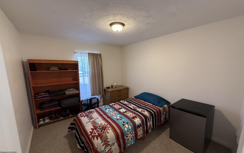 724 Main Street, Grafton, West Virginia 26354, 3 Bedrooms Bedrooms, 6 Rooms Rooms,1 BathroomBathrooms,Single Family Detached,For Sale,Main,10161952