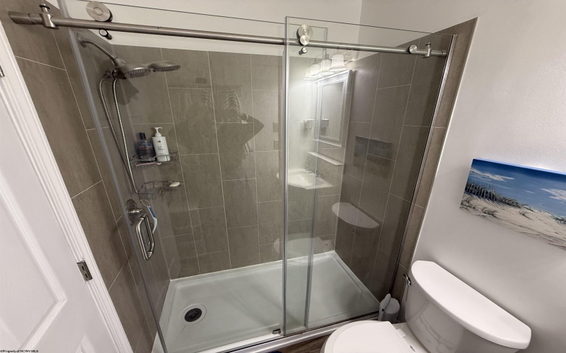 724 Main Street, Grafton, West Virginia 26354, 3 Bedrooms Bedrooms, 6 Rooms Rooms,1 BathroomBathrooms,Single Family Detached,For Sale,Main,10161952