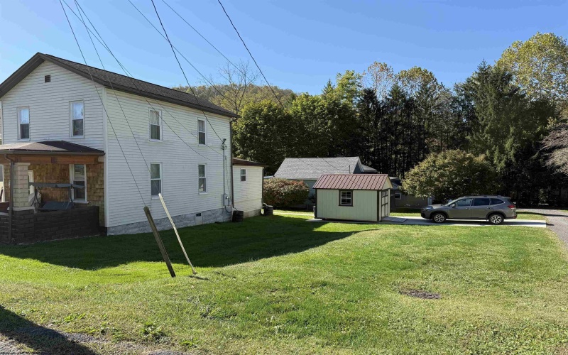 724 Main Street, Grafton, West Virginia 26354, 3 Bedrooms Bedrooms, 6 Rooms Rooms,1 BathroomBathrooms,Single Family Detached,For Sale,Main,10161952
