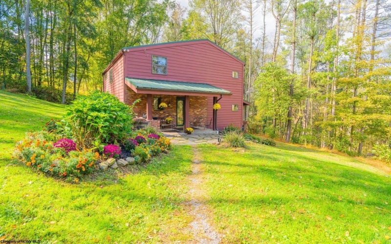 494 Easton Mill Road, Morgantown, West Virginia 26508, 3 Bedrooms Bedrooms, 6 Rooms Rooms,2 BathroomsBathrooms,Single Family Detached,For Sale,Easton Mill,10161953 494 Easton Mill Road, Morgantown, West Virginia 26508, 3 Bedrooms Bedrooms, 6 Rooms Rooms,2 BathroomsBathrooms,Single Family Detached,For Sale,Easton Mill,10161953
