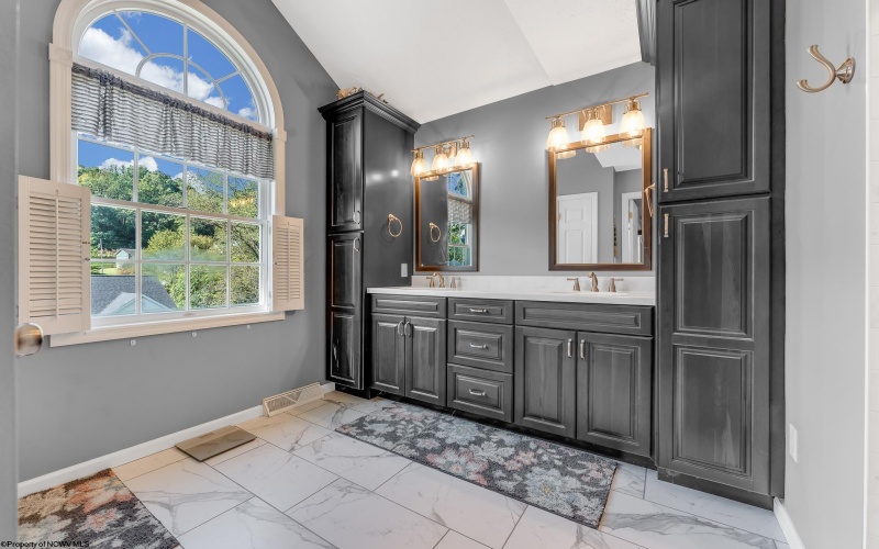 3208 Lemley Street, Morgantown, West Virginia 26508, 4 Bedrooms Bedrooms, 8 Rooms Rooms,2 BathroomsBathrooms,Single Family Detached,For Sale,Lemley,10161962