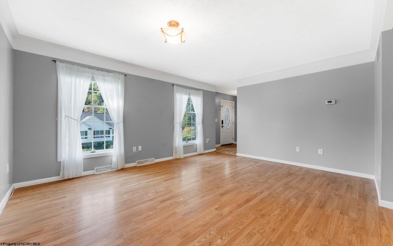 3208 Lemley Street, Morgantown, West Virginia 26508, 4 Bedrooms Bedrooms, 8 Rooms Rooms,2 BathroomsBathrooms,Single Family Detached,For Sale,Lemley,10161962