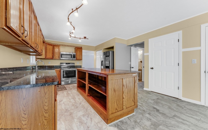 3208 Lemley Street, Morgantown, West Virginia 26508, 4 Bedrooms Bedrooms, 8 Rooms Rooms,2 BathroomsBathrooms,Single Family Detached,For Sale,Lemley,10161962