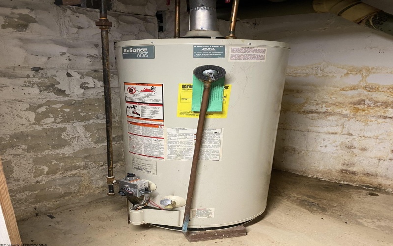 8037 Maple Avenue, Stonewood, West Virginia 26301, 2 Bedrooms Bedrooms, 7 Rooms Rooms,1 BathroomBathrooms,Single Family Detached,For Sale,Maple,10161965