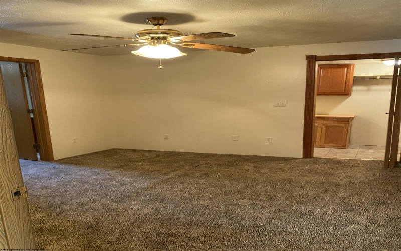 8037 Maple Avenue, Stonewood, West Virginia 26301, 2 Bedrooms Bedrooms, 7 Rooms Rooms,1 BathroomBathrooms,Single Family Detached,For Sale,Maple,10161965