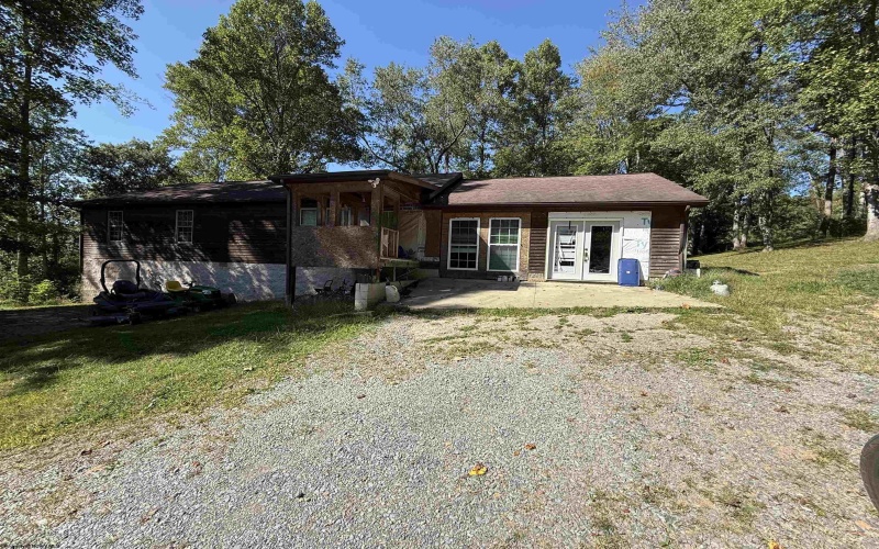 482 Doll Run, Clarksburg, West Virginia 26301, 3 Bedrooms Bedrooms, 9 Rooms Rooms,2 BathroomsBathrooms,Single Family Detached,For Sale,Doll,10161964 482 Doll Run, Clarksburg, West Virginia 26301, 3 Bedrooms Bedrooms, 9 Rooms Rooms,2 BathroomsBathrooms,Single Family Detached,For Sale,Doll,10161964