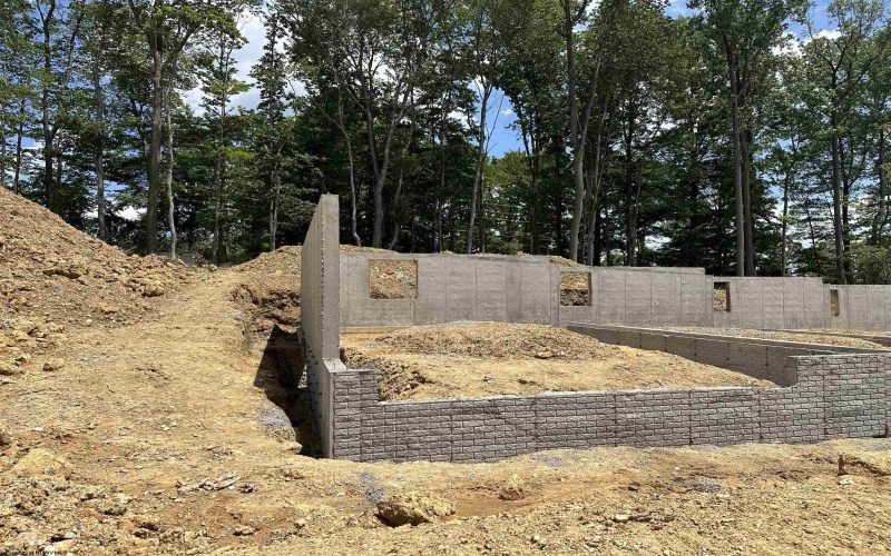 730 Hardman Drive, Morgantown, West Virginia 26501, 3 Bedrooms Bedrooms, 6 Rooms Rooms,2 BathroomsBathrooms,Single Family Attached,For Sale,Hardman,10160337