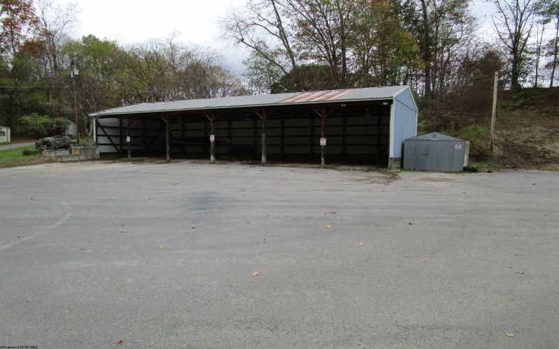 10 Custom Paving Street, Elkins, West Virginia 26241, ,Commercial/industrial,For Sale,Custom Paving,10161972