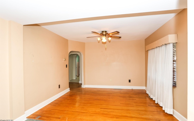 311 Marion Street, Fairmont, West Virginia 26554, 3 Bedrooms Bedrooms, 9 Rooms Rooms,2 BathroomsBathrooms,Single Family Detached,For Sale,Marion,10161966 311 Marion Street, Fairmont, West Virginia 26554, 3 Bedrooms Bedrooms, 9 Rooms Rooms,2 BathroomsBathrooms,Single Family Detached,For Sale,Marion,10161966