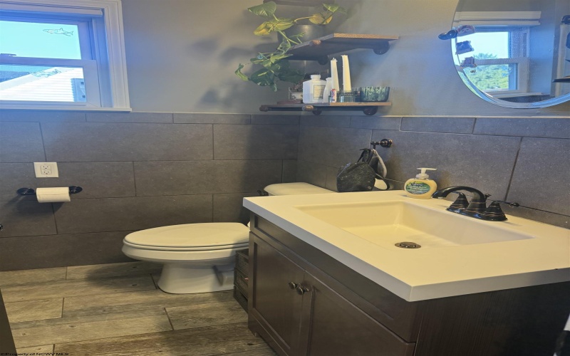 109 & 109.5 Highland Avenue, Fairmont, West Virginia 26554, 2 Bedrooms Bedrooms, 5 Rooms Rooms,1 BathroomBathrooms,Single Family Detached,For Sale,Highland,10161967 109 & 109.5 Highland Avenue, Fairmont, West Virginia 26554, 2 Bedrooms Bedrooms, 5 Rooms Rooms,1 BathroomBathrooms,Single Family Detached,For Sale,Highland,10161967