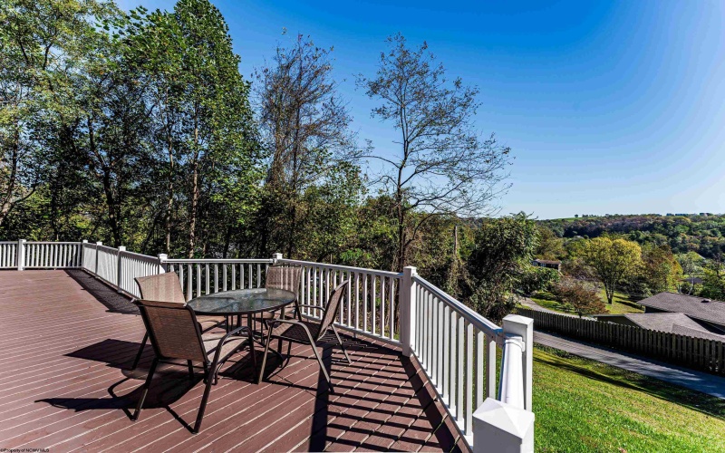 1914 Carpenter Drive, Fairmont, West Virginia 26554, 3 Bedrooms Bedrooms, 6 Rooms Rooms,2 BathroomsBathrooms,Single Family Detached,For Sale,Carpenter,10161971 1914 Carpenter Drive, Fairmont, West Virginia 26554, 3 Bedrooms Bedrooms, 6 Rooms Rooms,2 BathroomsBathrooms,Single Family Detached,For Sale,Carpenter,10161971