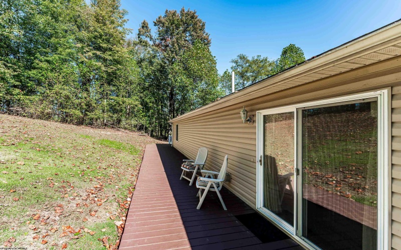 1914 Carpenter Drive, Fairmont, West Virginia 26554, 3 Bedrooms Bedrooms, 6 Rooms Rooms,2 BathroomsBathrooms,Single Family Detached,For Sale,Carpenter,10161971 1914 Carpenter Drive, Fairmont, West Virginia 26554, 3 Bedrooms Bedrooms, 6 Rooms Rooms,2 BathroomsBathrooms,Single Family Detached,For Sale,Carpenter,10161971