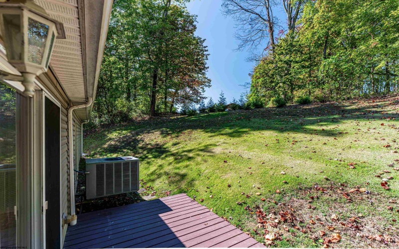 1914 Carpenter Drive, Fairmont, West Virginia 26554, 3 Bedrooms Bedrooms, 6 Rooms Rooms,2 BathroomsBathrooms,Single Family Detached,For Sale,Carpenter,10161971 1914 Carpenter Drive, Fairmont, West Virginia 26554, 3 Bedrooms Bedrooms, 6 Rooms Rooms,2 BathroomsBathrooms,Single Family Detached,For Sale,Carpenter,10161971