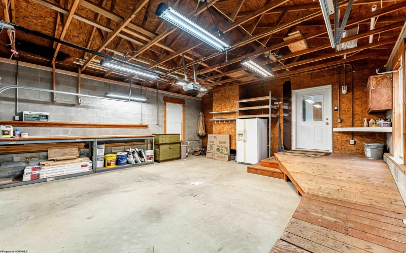 1914 Carpenter Drive, Fairmont, West Virginia 26554, 3 Bedrooms Bedrooms, 6 Rooms Rooms,2 BathroomsBathrooms,Single Family Detached,For Sale,Carpenter,10161971 1914 Carpenter Drive, Fairmont, West Virginia 26554, 3 Bedrooms Bedrooms, 6 Rooms Rooms,2 BathroomsBathrooms,Single Family Detached,For Sale,Carpenter,10161971