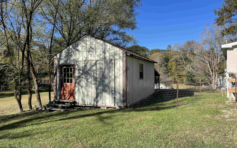 12 Fellowship Way, Buckhannon, West Virginia 26201, 3 Bedrooms Bedrooms, 7 Rooms Rooms,2 BathroomsBathrooms,Single Family Detached,For Sale,Fellowship,10161973