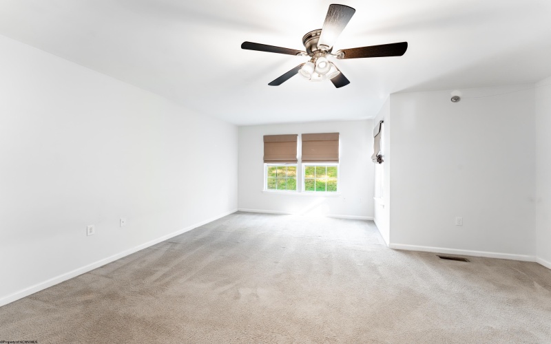 148 Hawks Run Road, Morgantown, West Virginia 26508, 2 Bedrooms Bedrooms, 5 Rooms Rooms,2 BathroomsBathrooms,Single Family Attached,For Sale,Hawks Run,10161974 148 Hawks Run Road, Morgantown, West Virginia 26508, 2 Bedrooms Bedrooms, 5 Rooms Rooms,2 BathroomsBathrooms,Single Family Attached,For Sale,Hawks Run,10161974