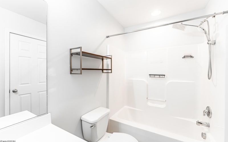 148 Hawks Run Road, Morgantown, West Virginia 26508, 2 Bedrooms Bedrooms, 5 Rooms Rooms,2 BathroomsBathrooms,Single Family Attached,For Sale,Hawks Run,10161974 148 Hawks Run Road, Morgantown, West Virginia 26508, 2 Bedrooms Bedrooms, 5 Rooms Rooms,2 BathroomsBathrooms,Single Family Attached,For Sale,Hawks Run,10161974