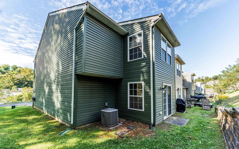 148 Hawks Run Road, Morgantown, West Virginia 26508, 2 Bedrooms Bedrooms, 5 Rooms Rooms,2 BathroomsBathrooms,Single Family Attached,For Sale,Hawks Run,10161974 148 Hawks Run Road, Morgantown, West Virginia 26508, 2 Bedrooms Bedrooms, 5 Rooms Rooms,2 BathroomsBathrooms,Single Family Attached,For Sale,Hawks Run,10161974