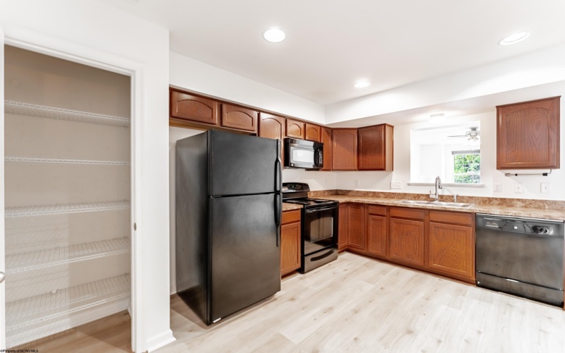 148 Hawks Run Road, Morgantown, West Virginia 26508, 2 Bedrooms Bedrooms, 5 Rooms Rooms,2 BathroomsBathrooms,Single Family Attached,For Sale,Hawks Run,10161974 148 Hawks Run Road, Morgantown, West Virginia 26508, 2 Bedrooms Bedrooms, 5 Rooms Rooms,2 BathroomsBathrooms,Single Family Attached,For Sale,Hawks Run,10161974