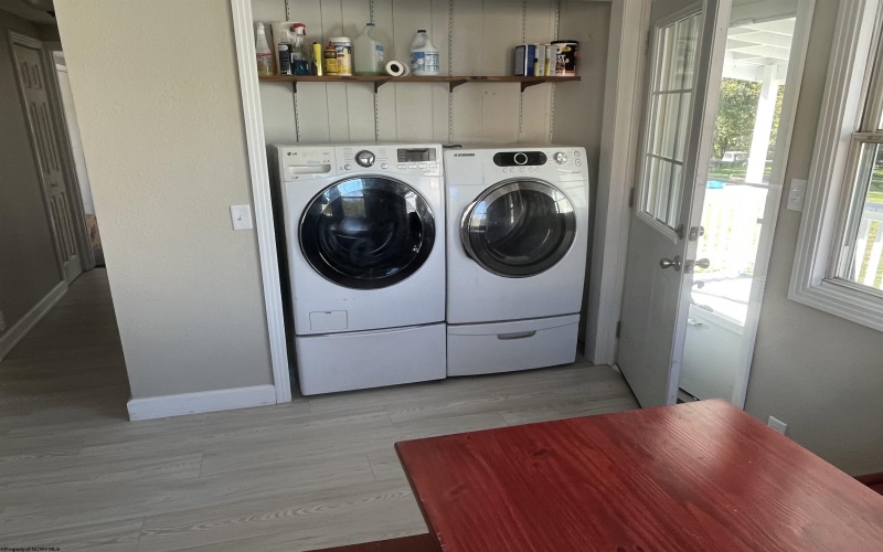 19 Forinash Road, Weston, West Virginia 26452, 3 Bedrooms Bedrooms, 6 Rooms Rooms,1 BathroomBathrooms,Single Family Detached,For Sale,Forinash,10161991