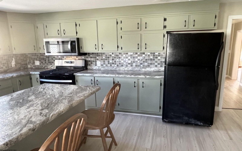 19 Forinash Road, Weston, West Virginia 26452, 3 Bedrooms Bedrooms, 6 Rooms Rooms,1 BathroomBathrooms,Single Family Detached,For Sale,Forinash,10161991