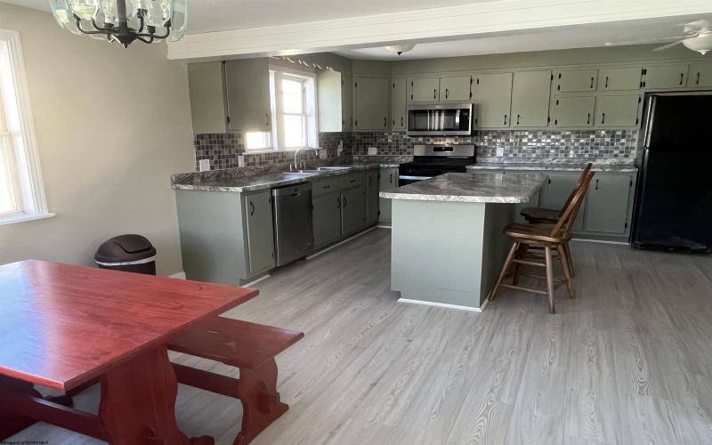 19 Forinash Road, Weston, West Virginia 26452, 3 Bedrooms Bedrooms, 6 Rooms Rooms,1 BathroomBathrooms,Single Family Detached,For Sale,Forinash,10161991