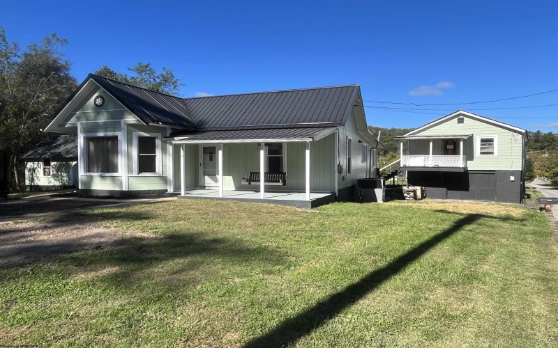 19 Forinash Road, Weston, West Virginia 26452, 3 Bedrooms Bedrooms, 6 Rooms Rooms,1 BathroomBathrooms,Single Family Detached,For Sale,Forinash,10161991