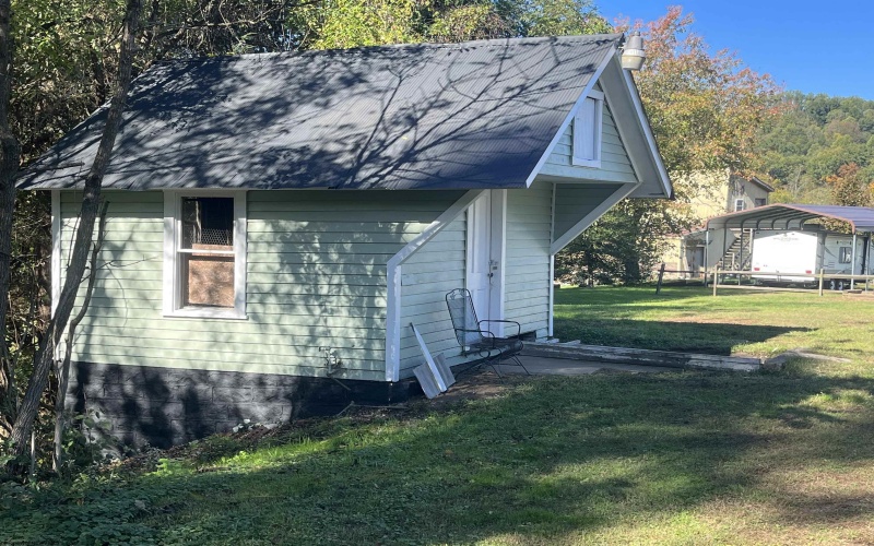 19 Forinash Road, Weston, West Virginia 26452, 3 Bedrooms Bedrooms, 6 Rooms Rooms,1 BathroomBathrooms,Single Family Detached,For Sale,Forinash,10161991